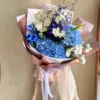 Blue Hydrangea & White Blooms Elegant Hand Bouquet Dubai | باقة يد أنيقة من الهيدرنجا الزرقاء والزهور البيضاء دبي